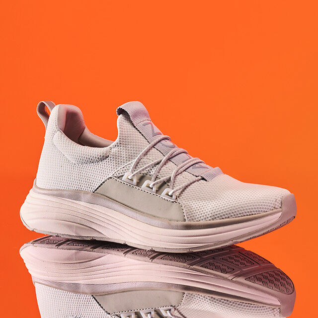 Supportive Footwear for Correct Alignment and Comfort Align